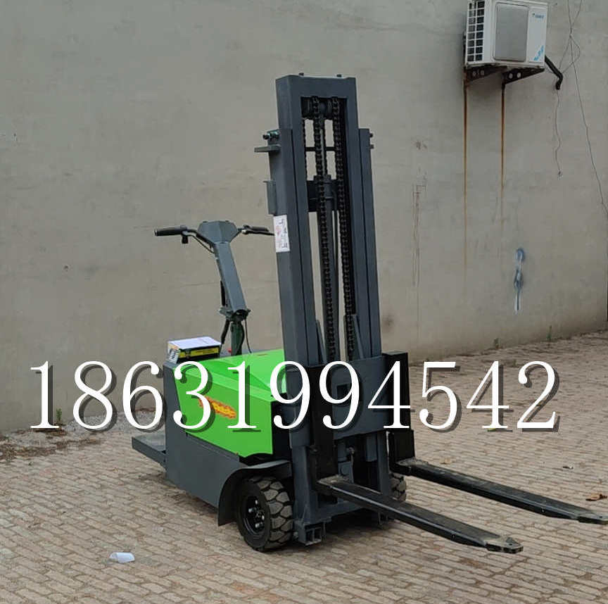 永靖乡优程全电动叉车插腿式堆高车液压装卸车1.5吨升高小型站驾式铲车